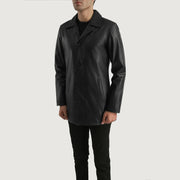 
Dettaglio ravvicinato of Notch & Button Hardware on Urban Slate Nero Cappotto in Pelle da Uomo