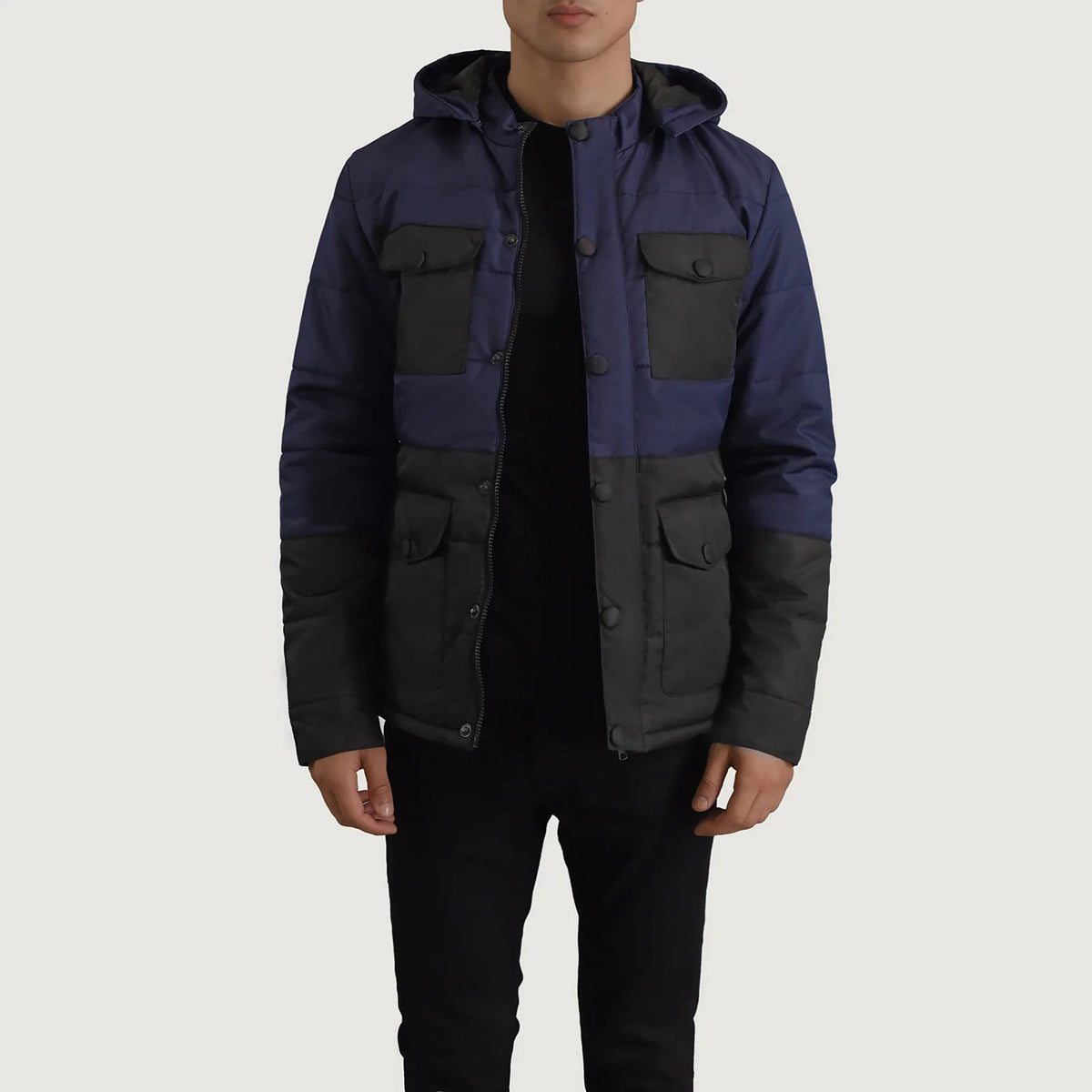 
Wayne Nero & Blu Hooded Puffer Giacca in Pelle da Uomo in Black + Blue Full-Grain Leather - Vista frontale e silhouette sartoriale | Acquista online