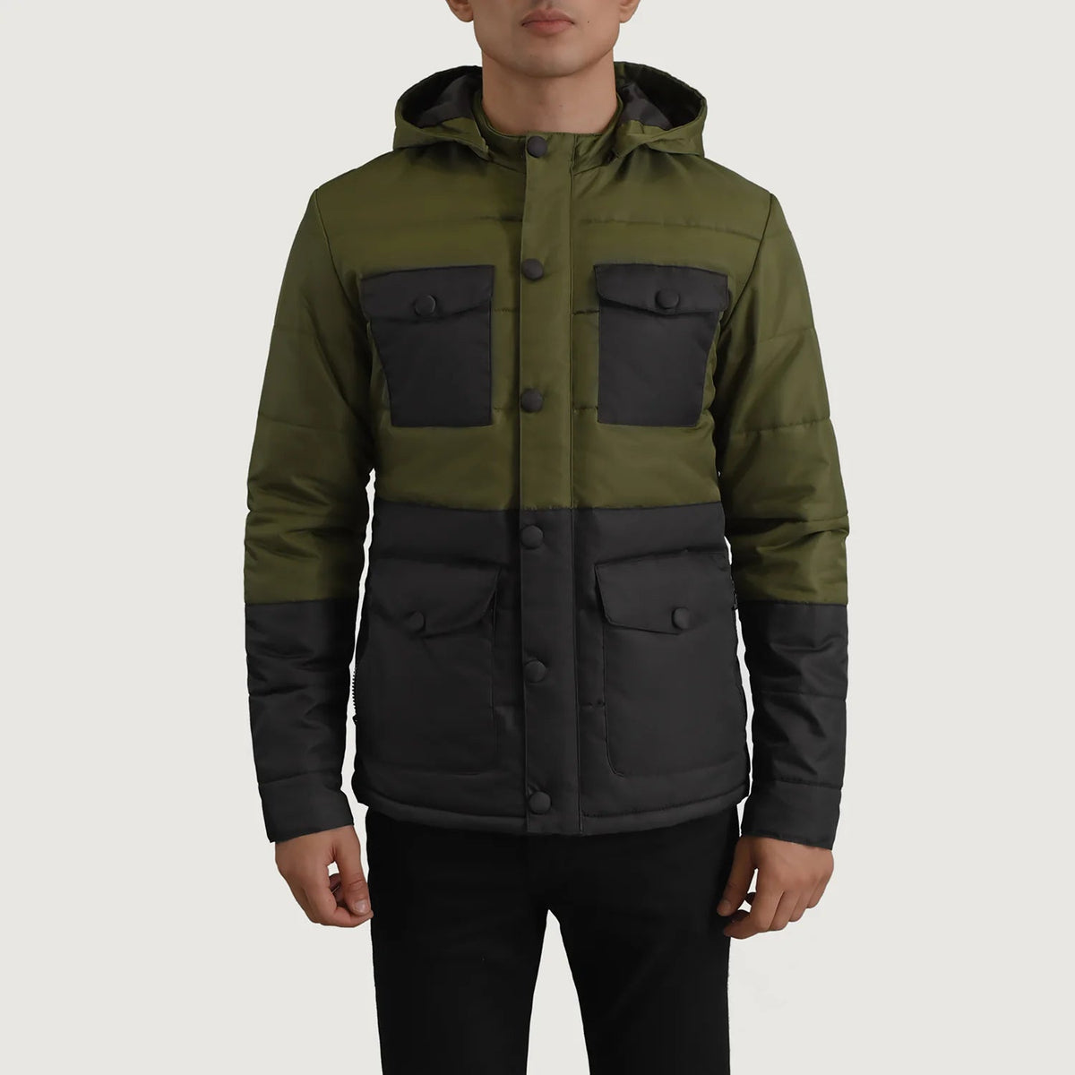 
Dettaglio ravvicinato of Classic Collar & Heavy-Duty Zipper Hardware on Wayne Nero & Verde Hooded Puffer Giacca in Pelle da Uomo
