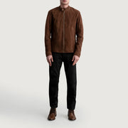 Dettaglio ravvicinato of Snap Button &amp; Zipper Hardware on Zen Marrone Suede Giacca Biker in Pelle da Uomo